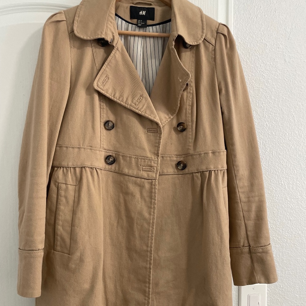 H&M beige spring jacket
